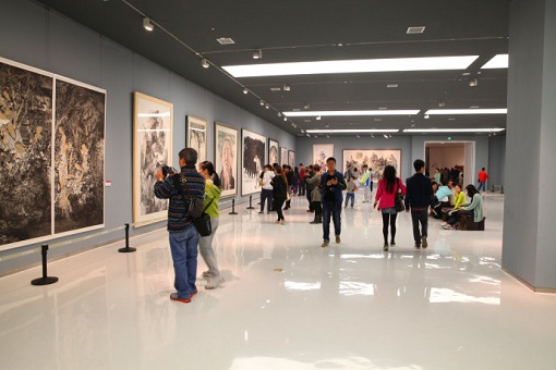 畫展在短信群發(fā)平臺中的應(yīng)用案例